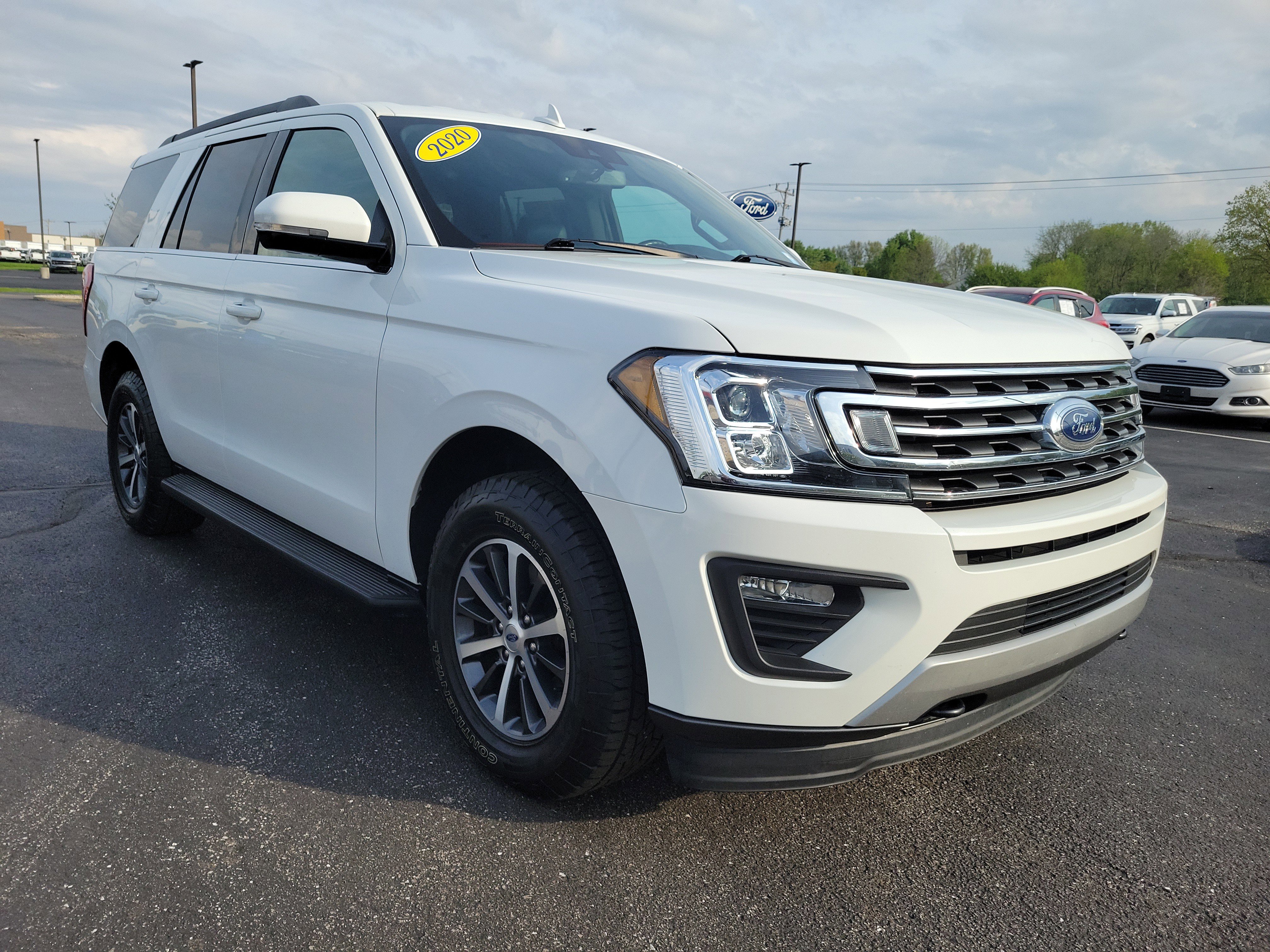Used 2020 Ford Expedition XLT w/ Equipment Group 201A AWD/4WD image 5