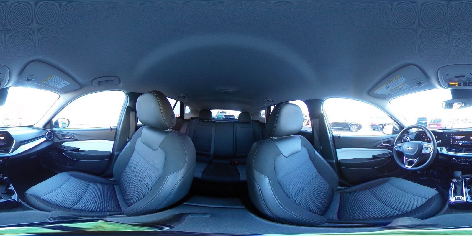 Used 2025 Chevrolet Trax LT w/ LT Convenience Package image 40