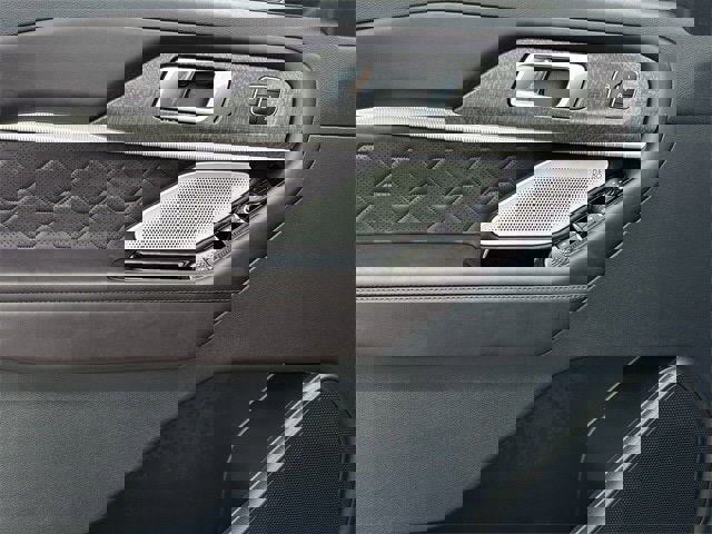 Used 2025 Ford Explorer Platinum w/ LUX Leather Package image 27