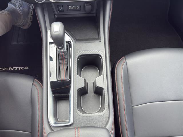 Used 2025 Nissan Sentra SR w/ SR Premium Package FWD image 25