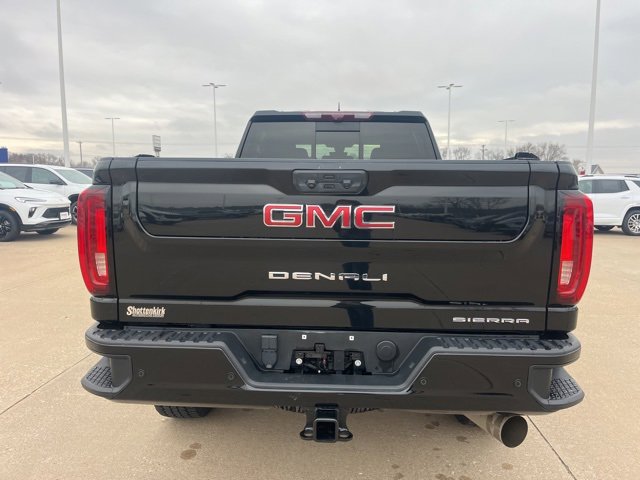 Used 2023 GMC Sierra 3500 Denali w/ Denali Black Diamond Edition image 5