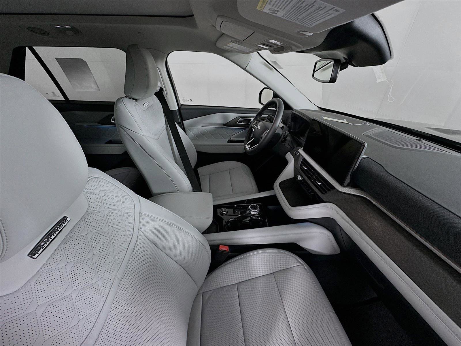 New 2026 Ford Explorer Platinum image 30