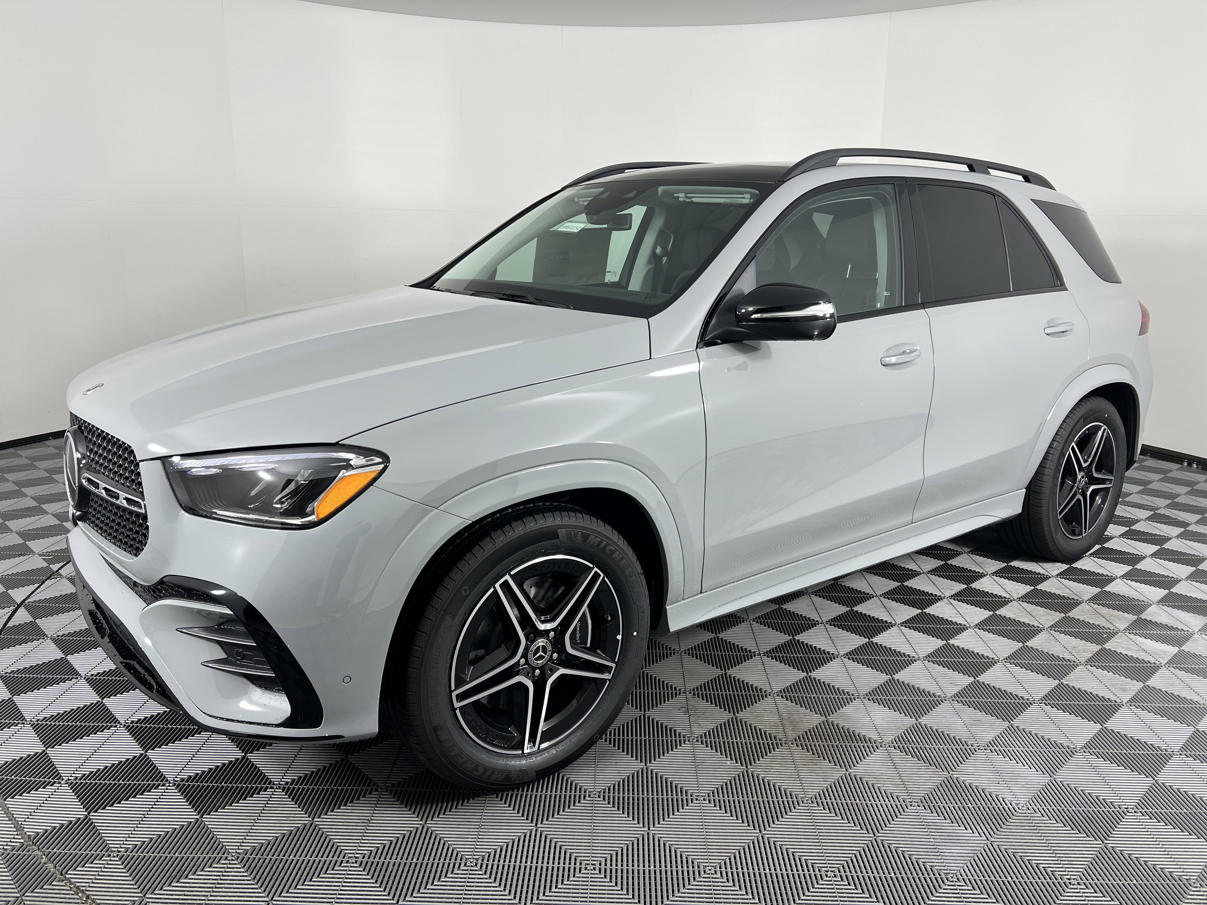 New 2026 Mercedes-Benz GLE 450 4MATIC image 8