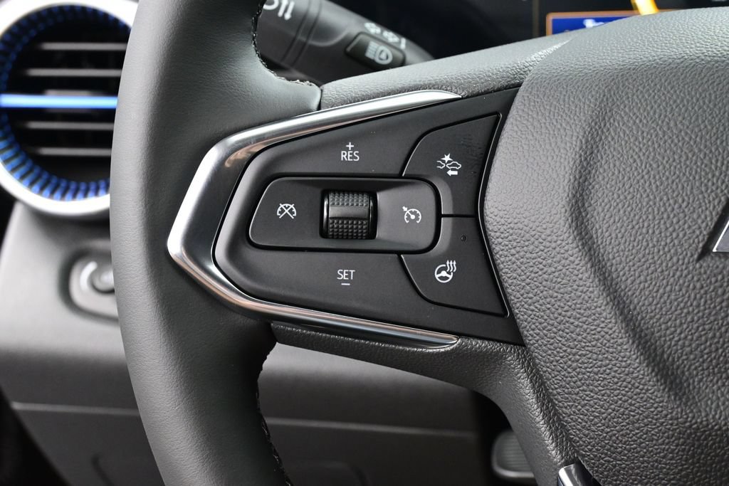 New 2026 Chevrolet Trax LT w/ Driver Confidence Package FWD image 24