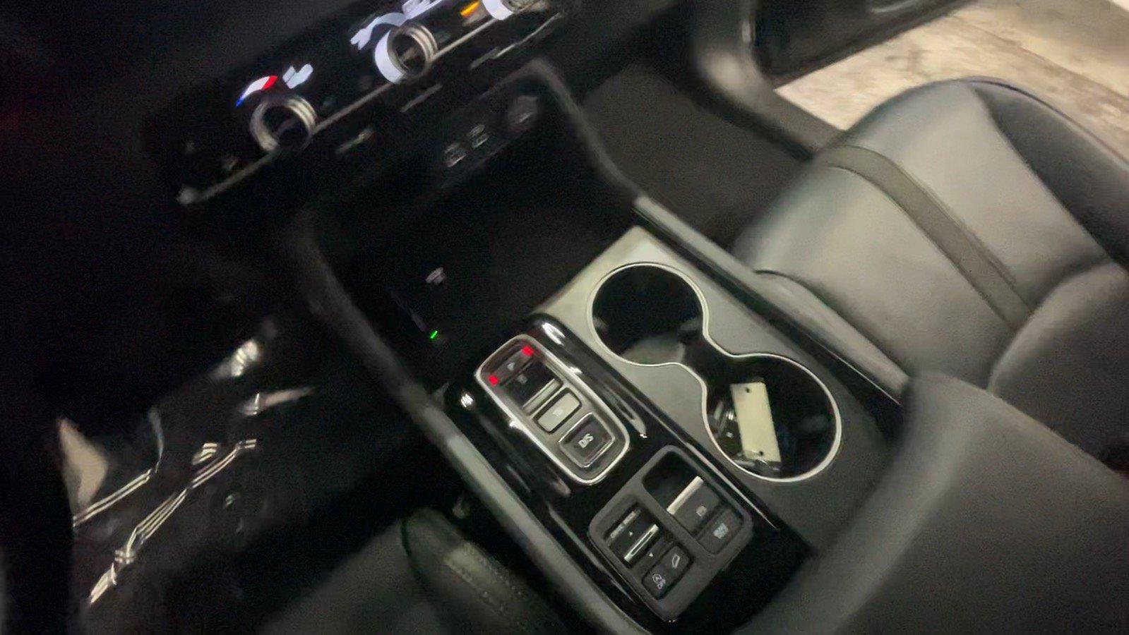 Certified 2025 Honda Pilot EX-L image 39