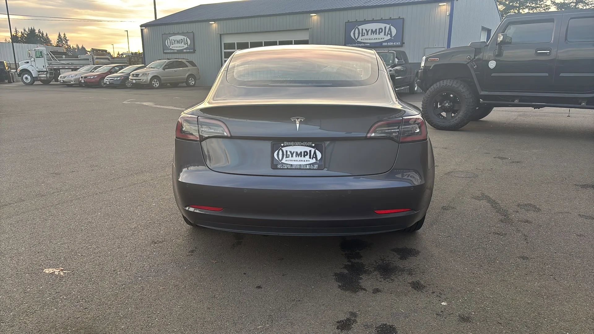 Used 2018 Tesla Model 3 Long Range image 4