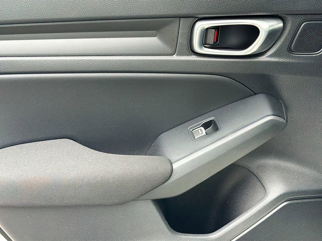 Used 2023 Honda Civic Sport image 26
