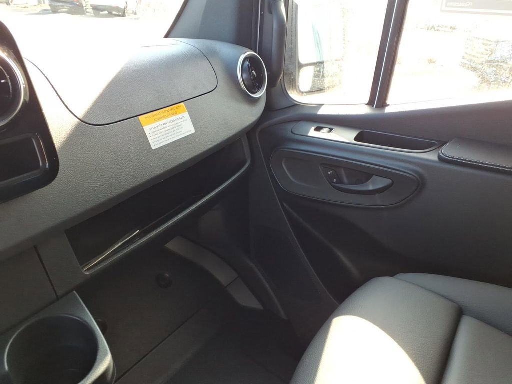 New 2026 Mercedes-Benz Sprinter 2500 image 24