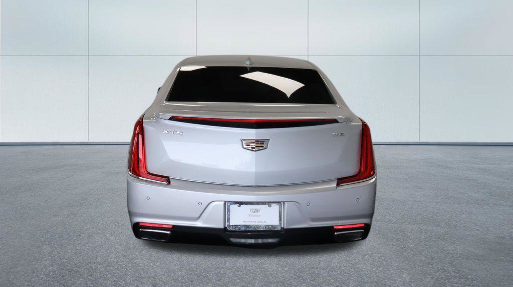 Used 2019 Cadillac XTS Luxury FWD image 4