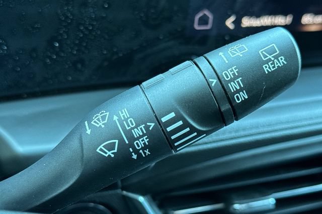 Used 2024 Buick Encore GX Preferred FWD image 38