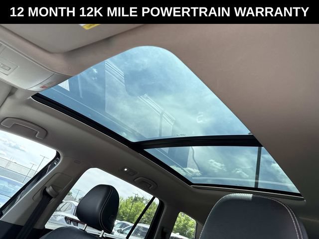 Used 2022 Volkswagen Atlas SEL Premium AWD/4WD image 16