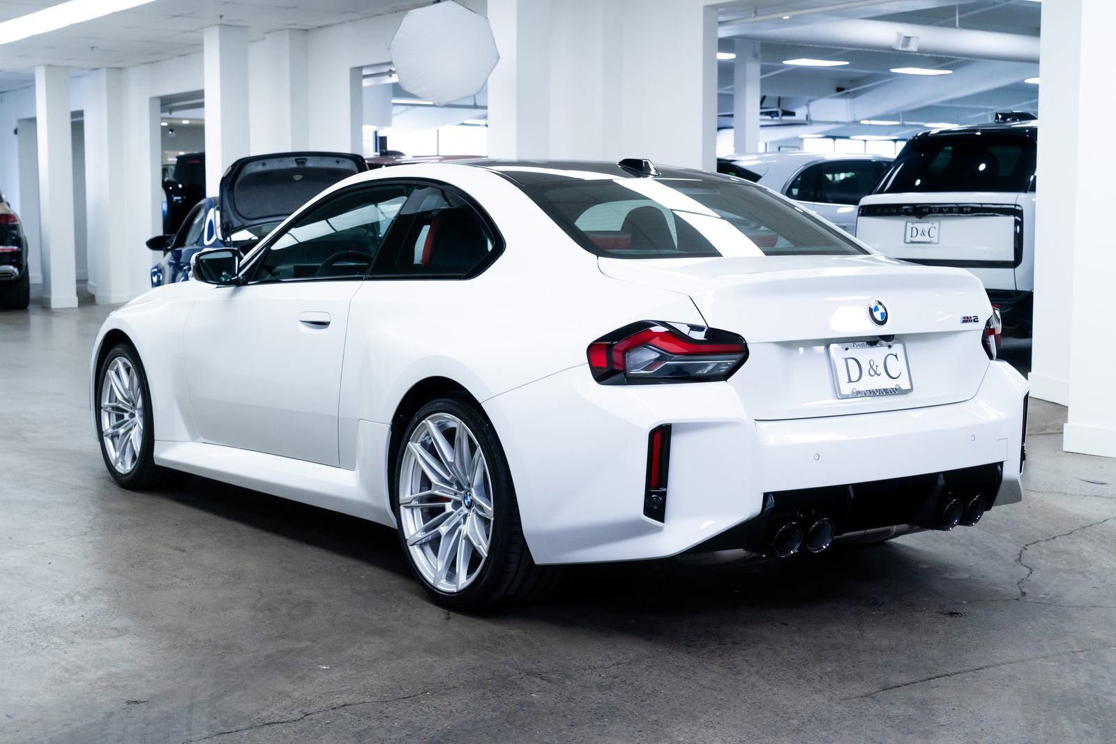 Used 2025 BMW M2 w/ Lighting Package image 4