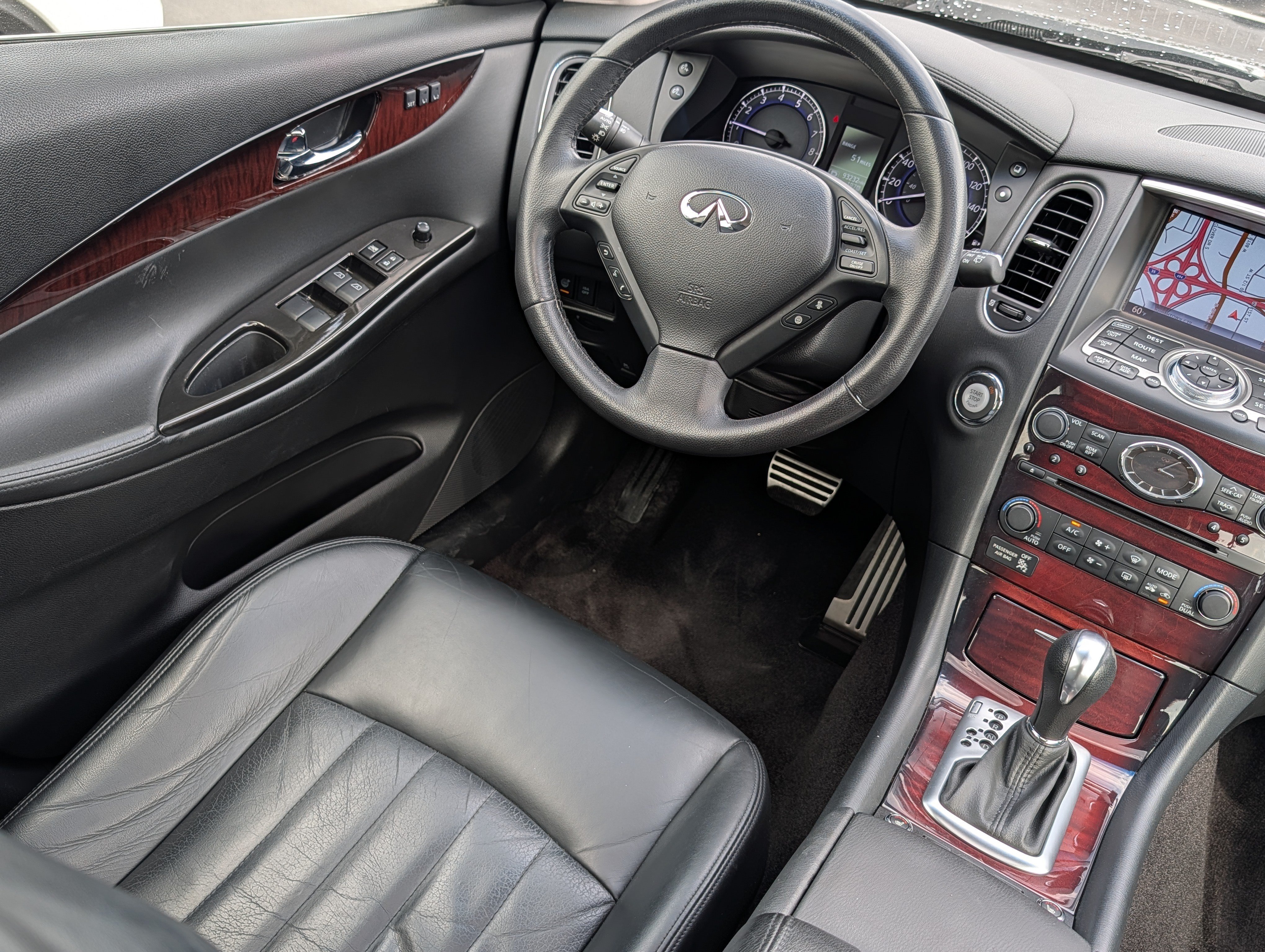 Used 2017 INFINITI QX50 AWD w/ Technology Package image 9