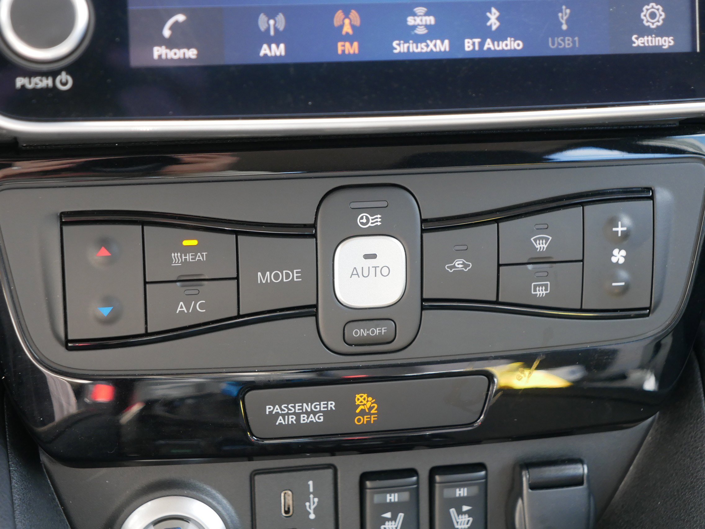 Used 2025 Nissan Leaf SV Plus FWD image 23