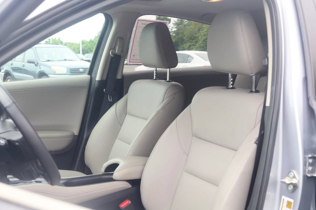 Used 2017 Honda HR-V EX-L image 31