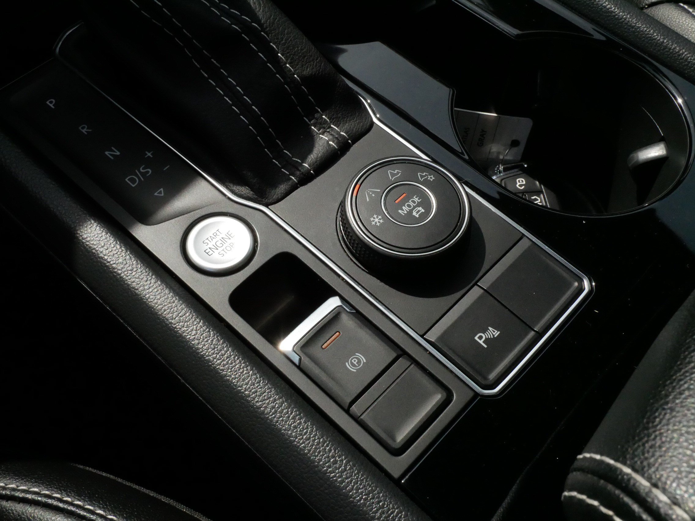 Certified 2022 Volkswagen Atlas SE AWD/4WD image 25