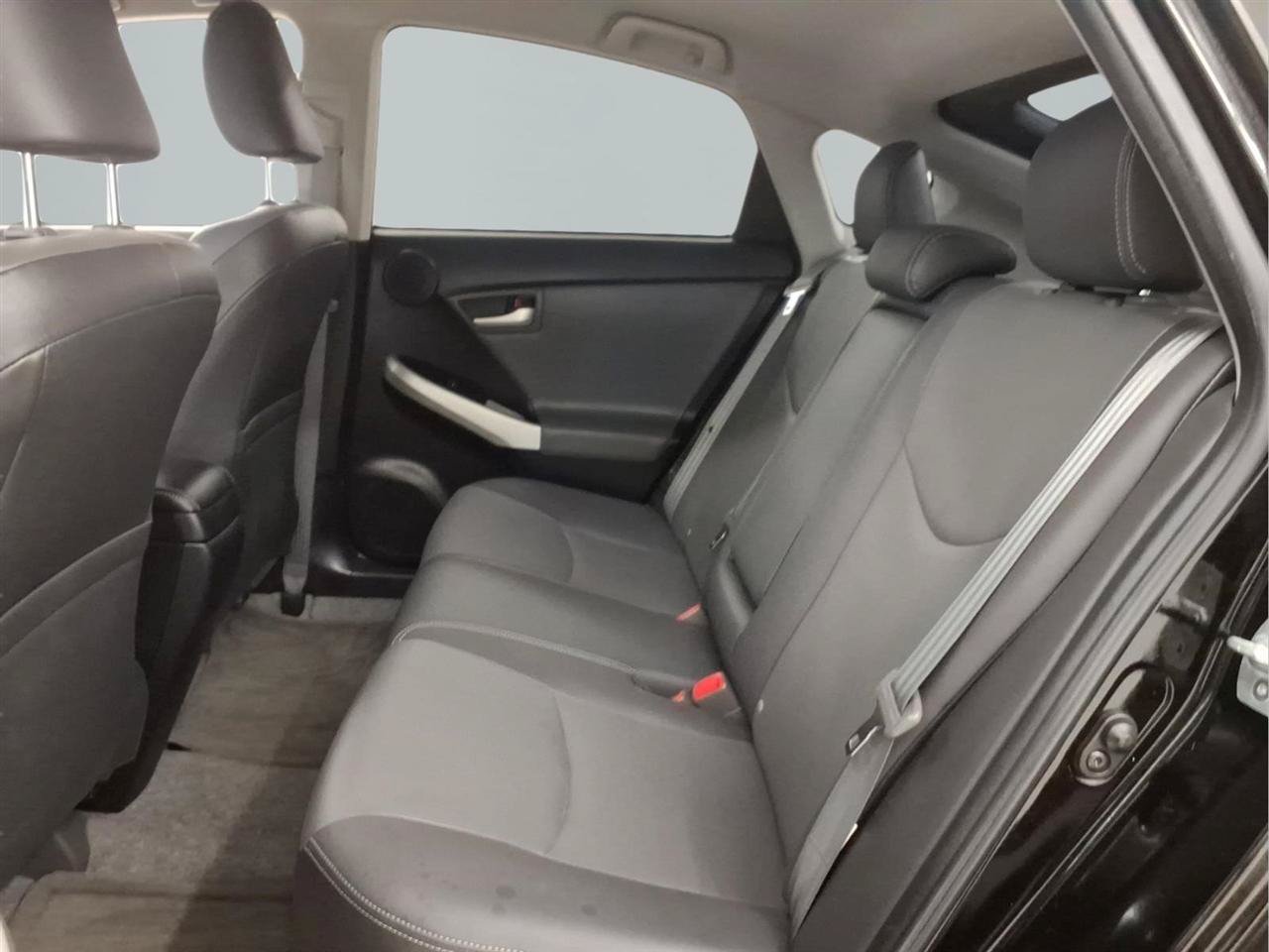 Used 2015 Toyota Prius Four FWD image 14