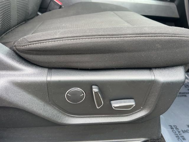 Used 2017 Ford F150 XLT w/ Equipment Group 302A Luxury image 12