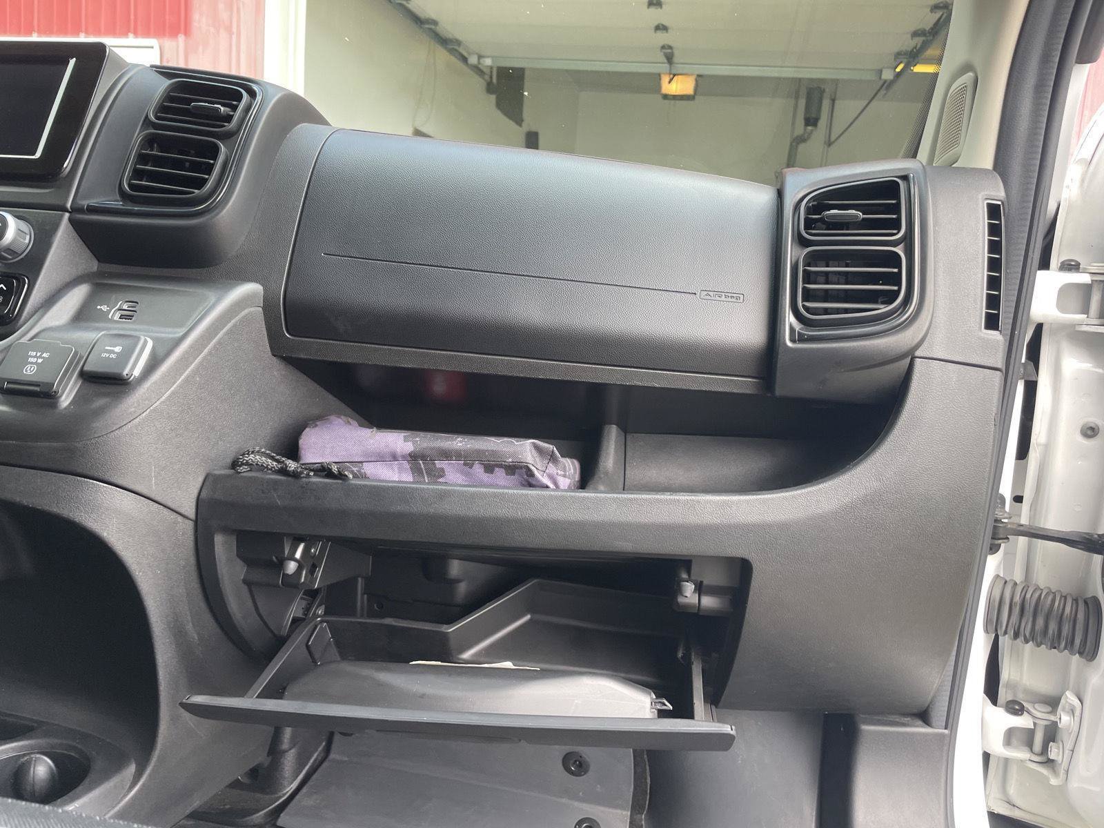 Used 2023 RAM ProMaster 2500 w/ Premium Appearance Group FWD image 28