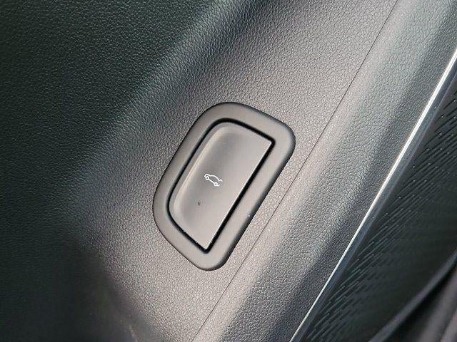 Used 2024 GMC Acadia Elevation FWD image 19