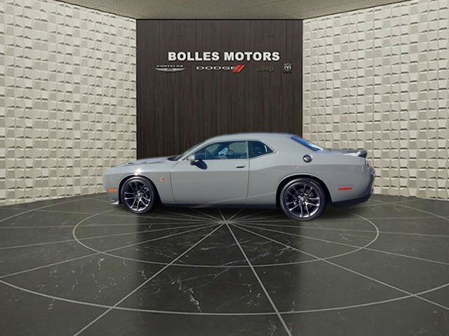Used 2023 Dodge Challenger R/T Scat Pack RWD image 12