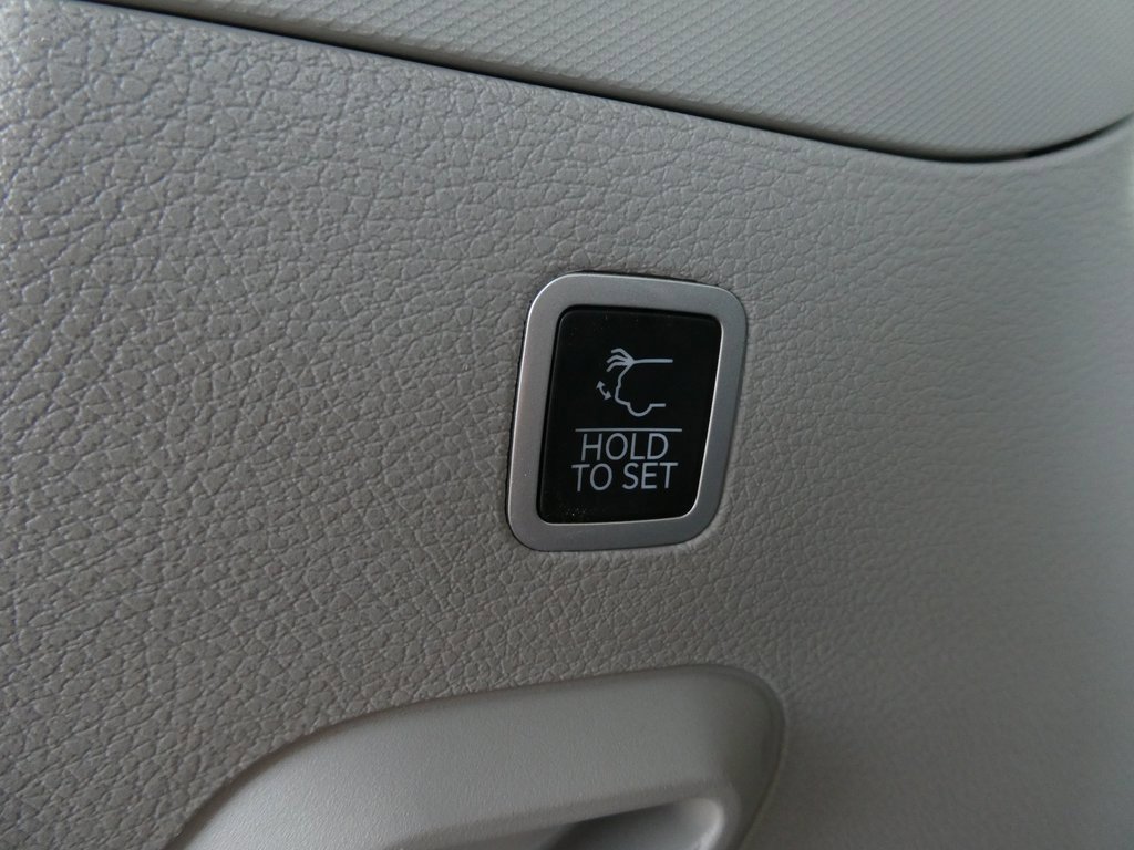 Used 2024 Jeep Wagoneer Series II w/ Premium Group I image 19