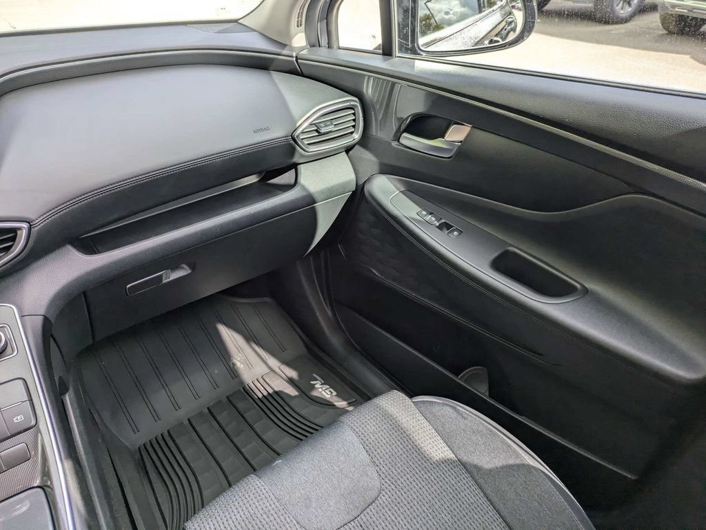 Used 2021 Hyundai Santa Fe SEL w/ Cargo Package FWD image 17
