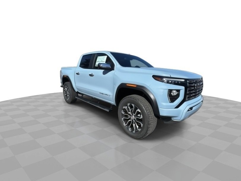New 2026 GMC Canyon Denali image 2
