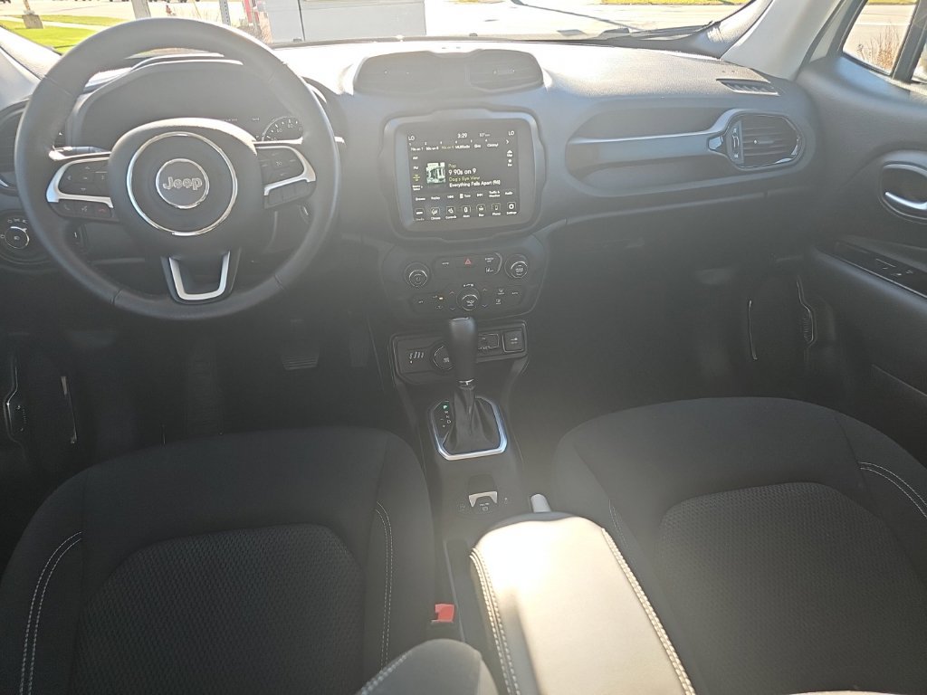 Certified 2023 Jeep Renegade Altitude w/ Convenience Group I AWD/4WD image 20