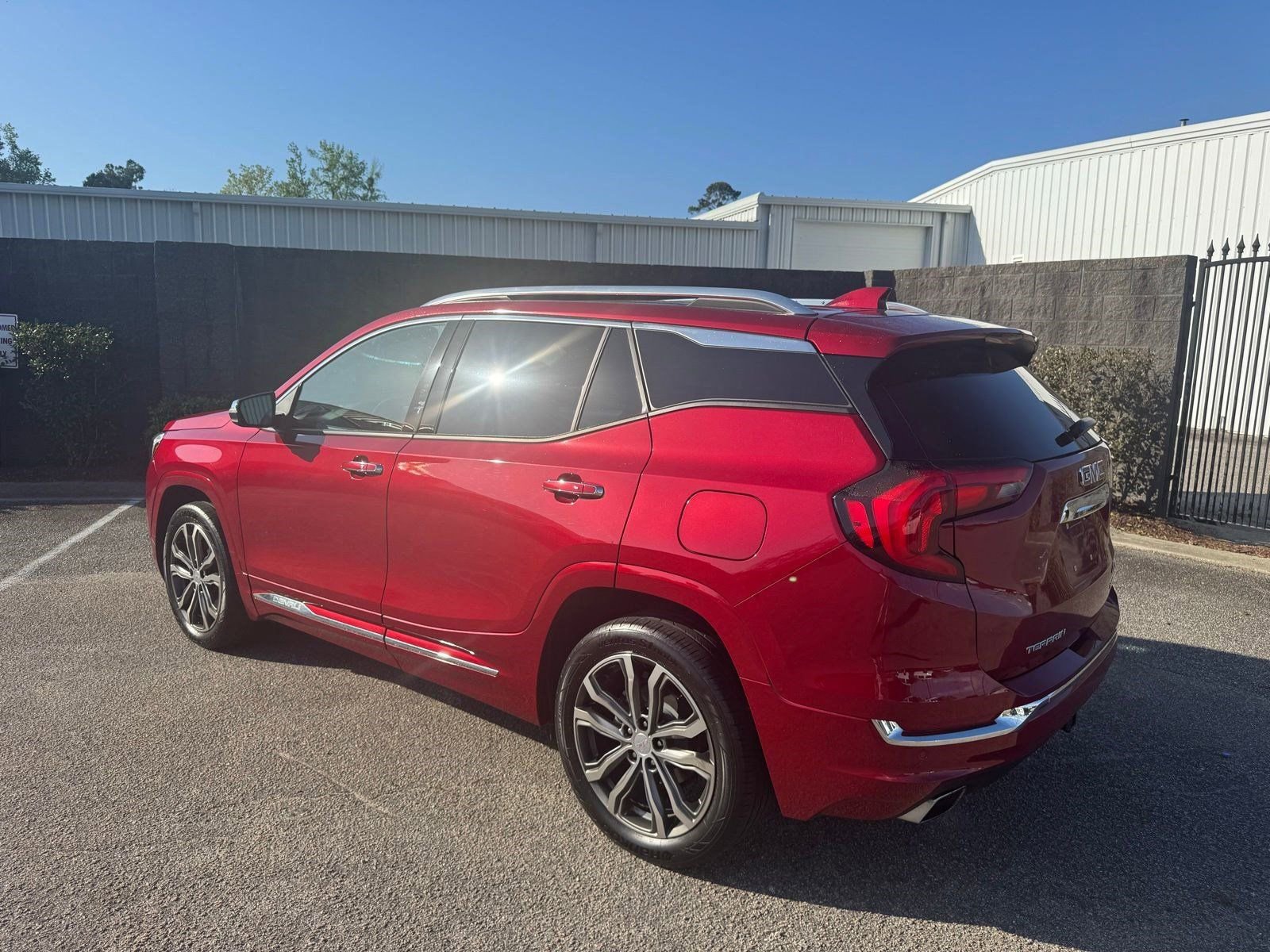 Certified 2020 GMC Terrain Denali w/ Denali Premium Package image 3