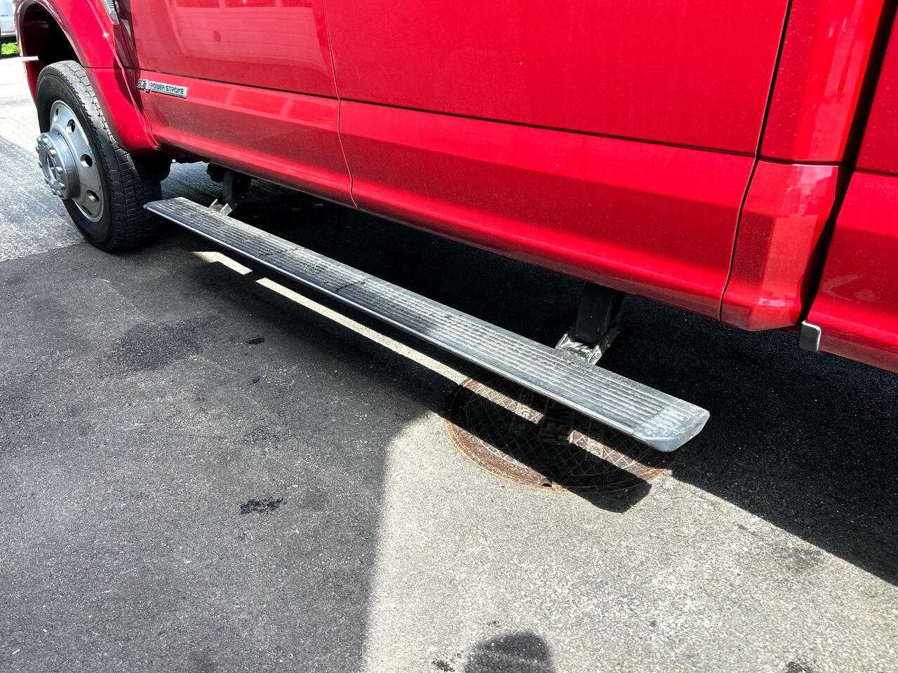 Used 2022 Ford F450 Platinum w/ FX4 Off-Road Package image 11