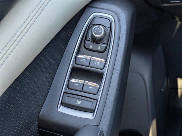 Used 2021 Subaru Ascent Limited w/ Technology Package image 27