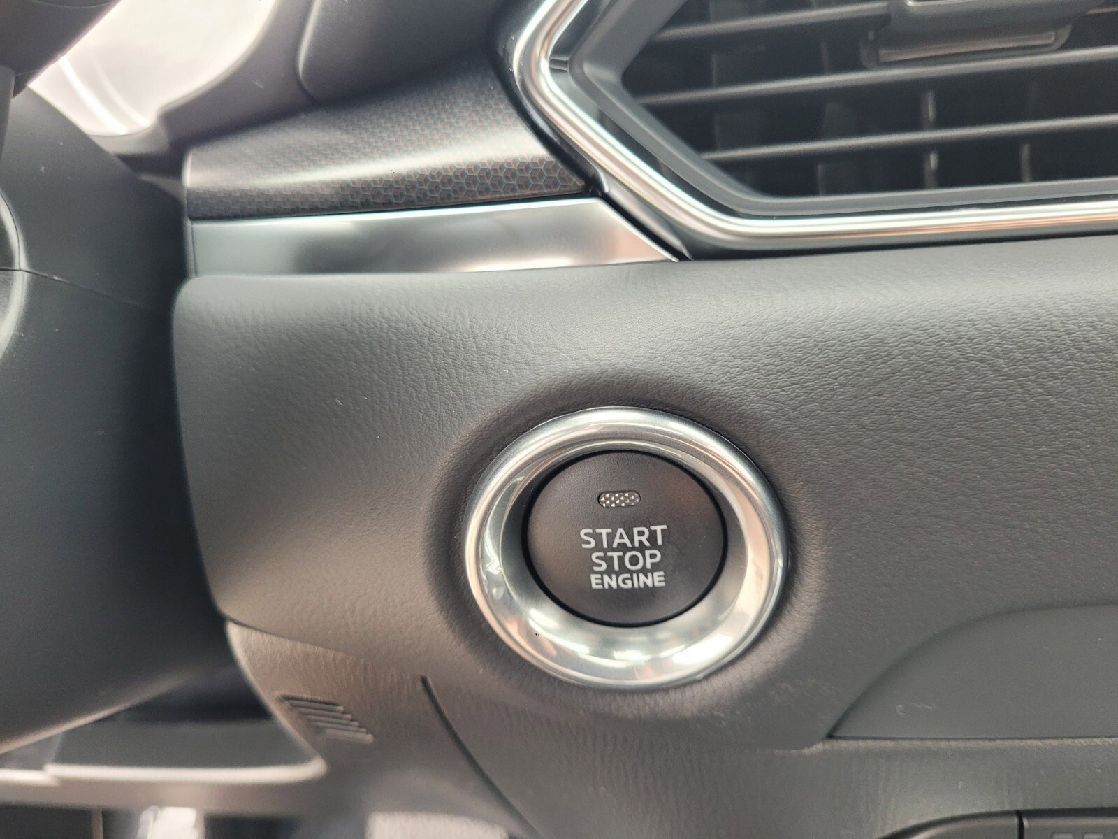 New 2025 MAZDA CX-5 Carbon Edition image 28