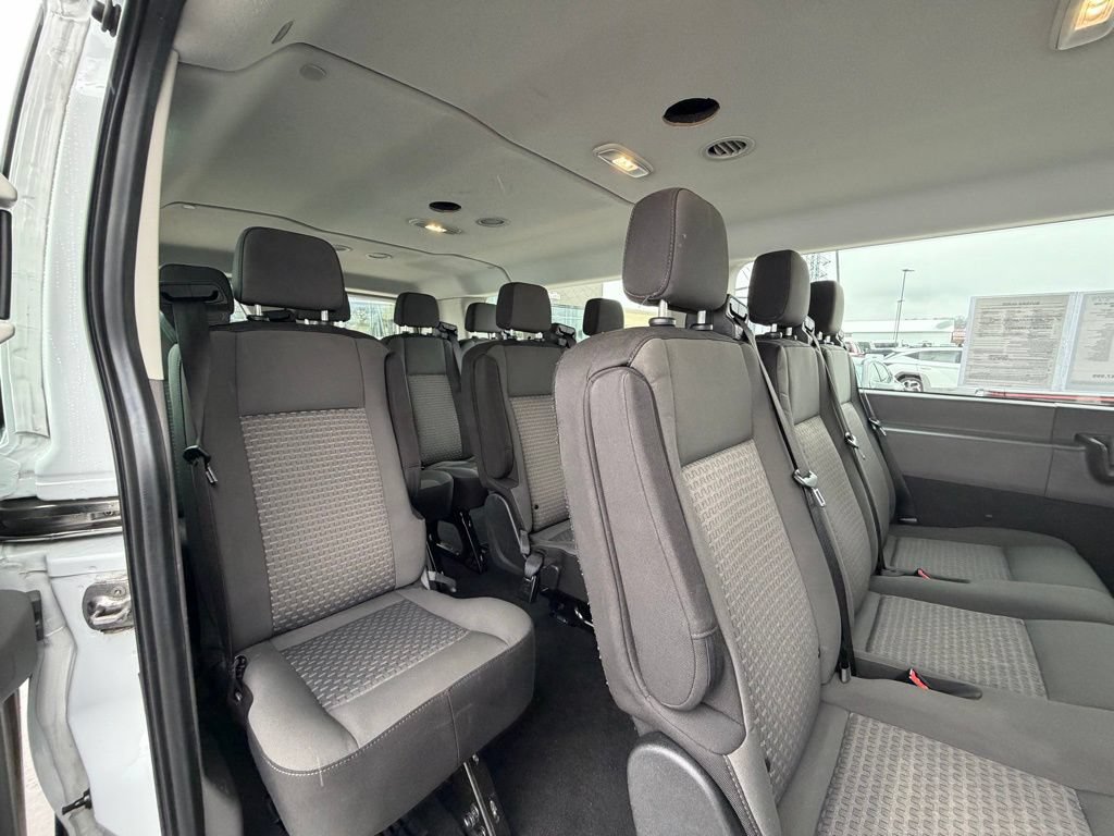 Used 2023 Ford Transit 350 XLT RWD image 19