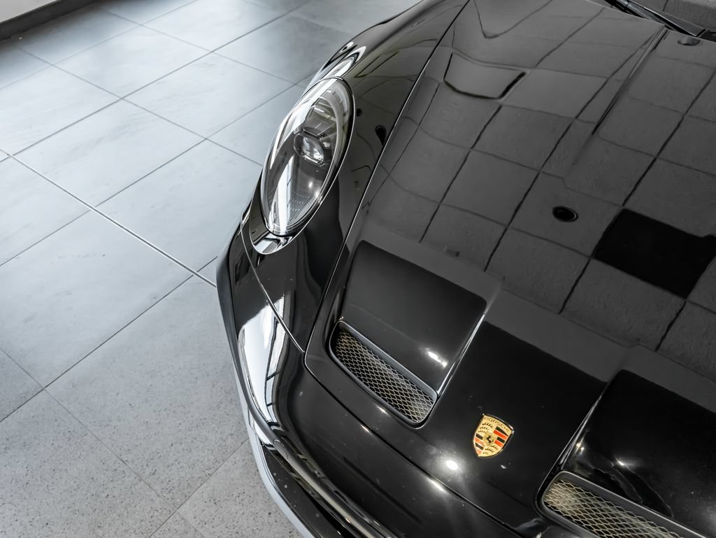 Certified 2024 Porsche 911 GT3 RWD image 33