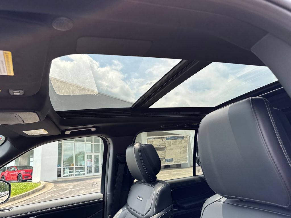 New 2027 Ford Expedition Max Platinum w/ Stealth Appearance Package AWD/4WD image 13