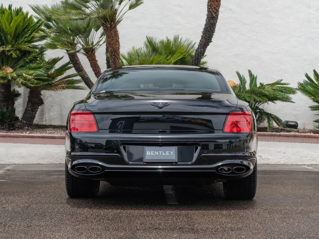 Used 2024 Bentley Flying Spur V8 AWD/4WD image 37