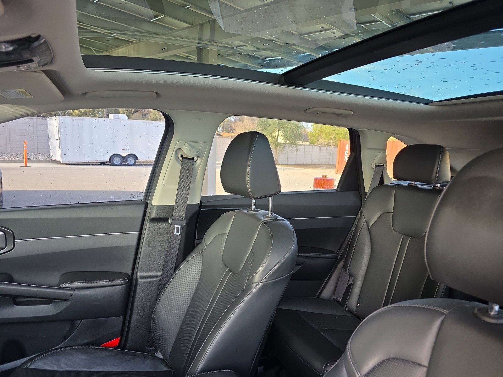 Certified 2024 Kia Sorento EX w/ Panoramic Sunroof Package image 15