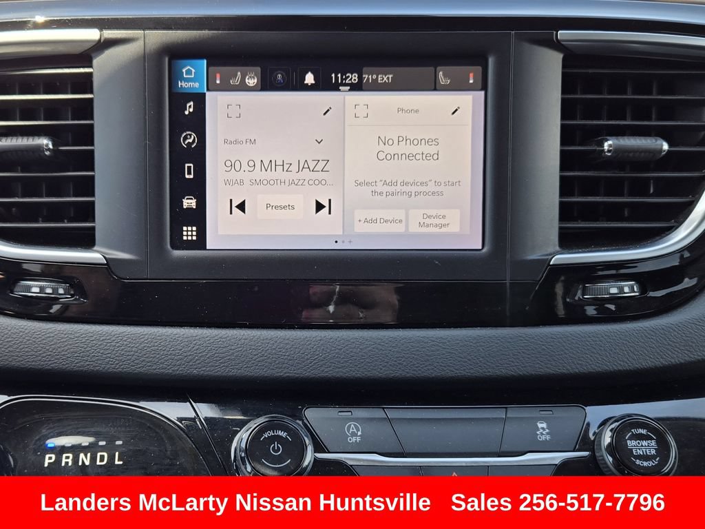Used 2023 Chrysler Voyager LX FWD image 20