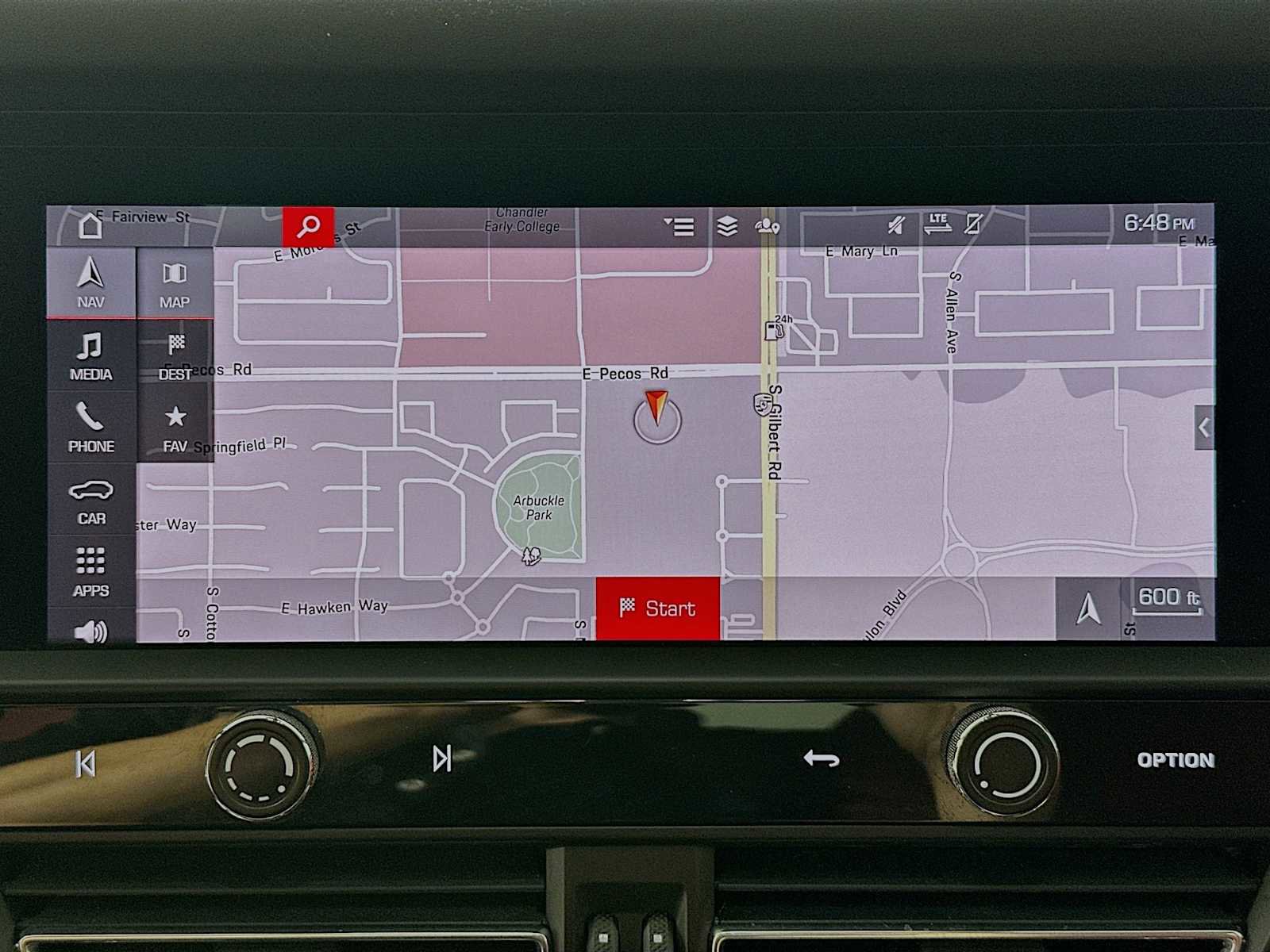Certified 2022 Porsche Macan image 19