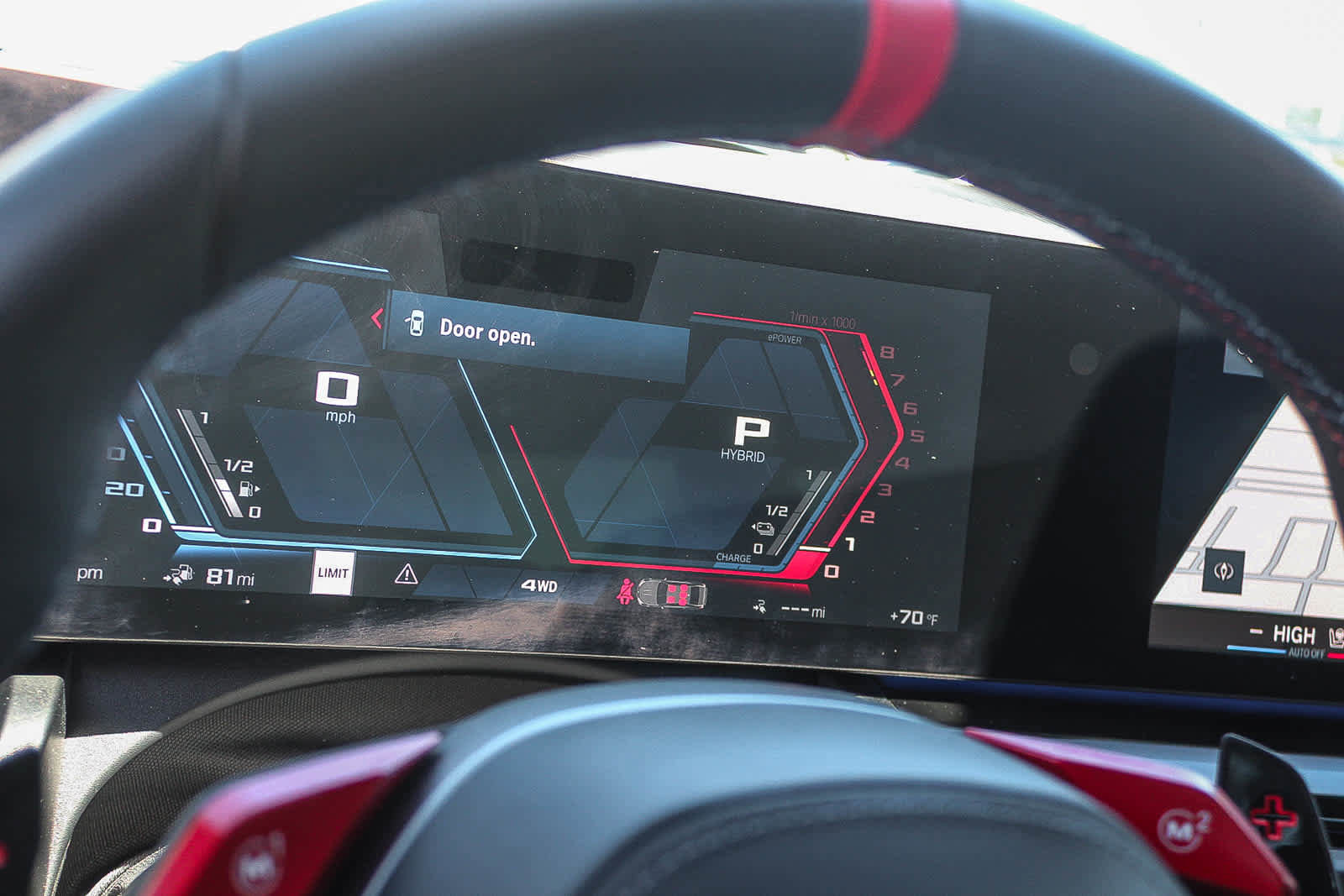 Used 2025 BMW M5 w/ Carbon Package image 22