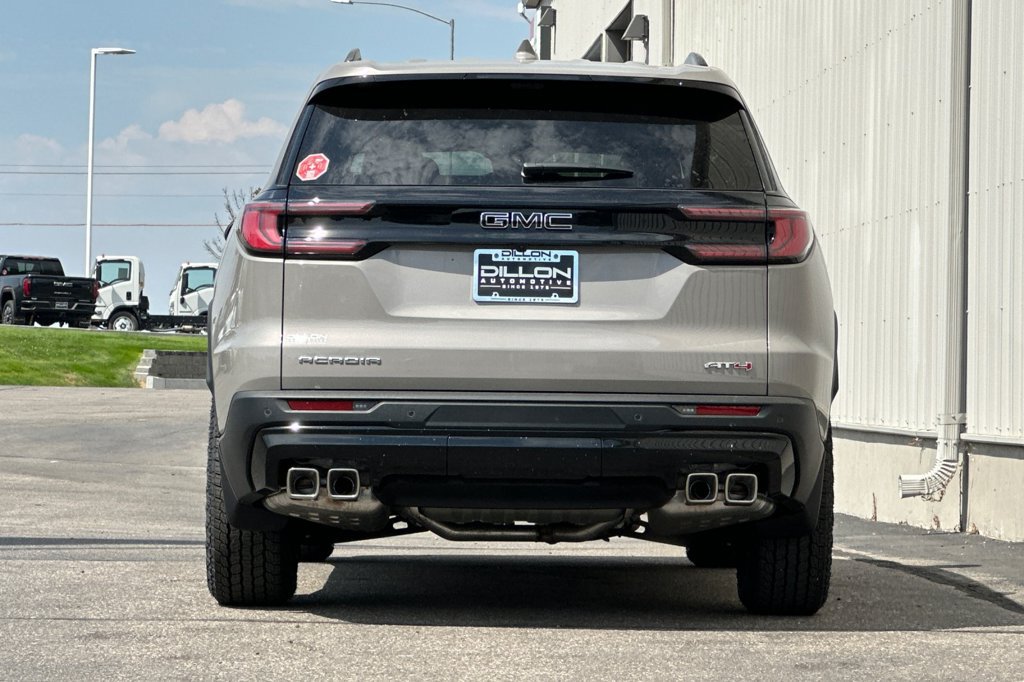 New 2027 GMC Acadia AT4 w/ AT4 Reserve Package AWD/4WD image 8
