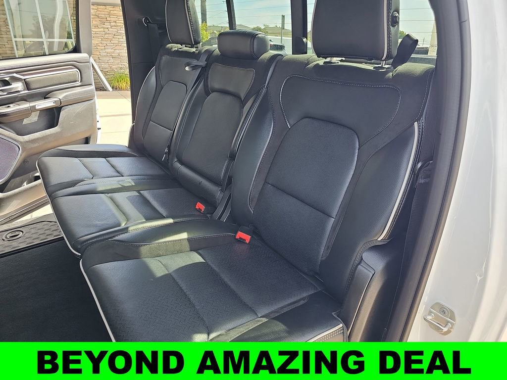 Used 2025 RAM 1500 Laramie AWD/4WD image 15