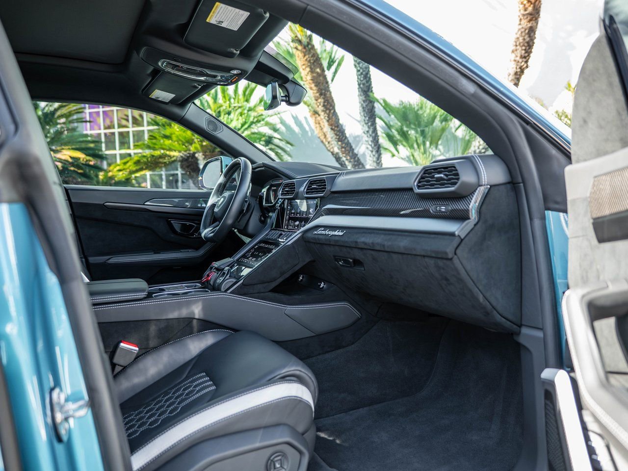 Used 2023 Lamborghini Urus Performante image 38