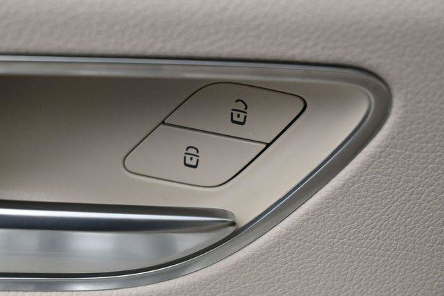 Used 2022 Mercedes-Benz GLE 350 4MATIC image 13