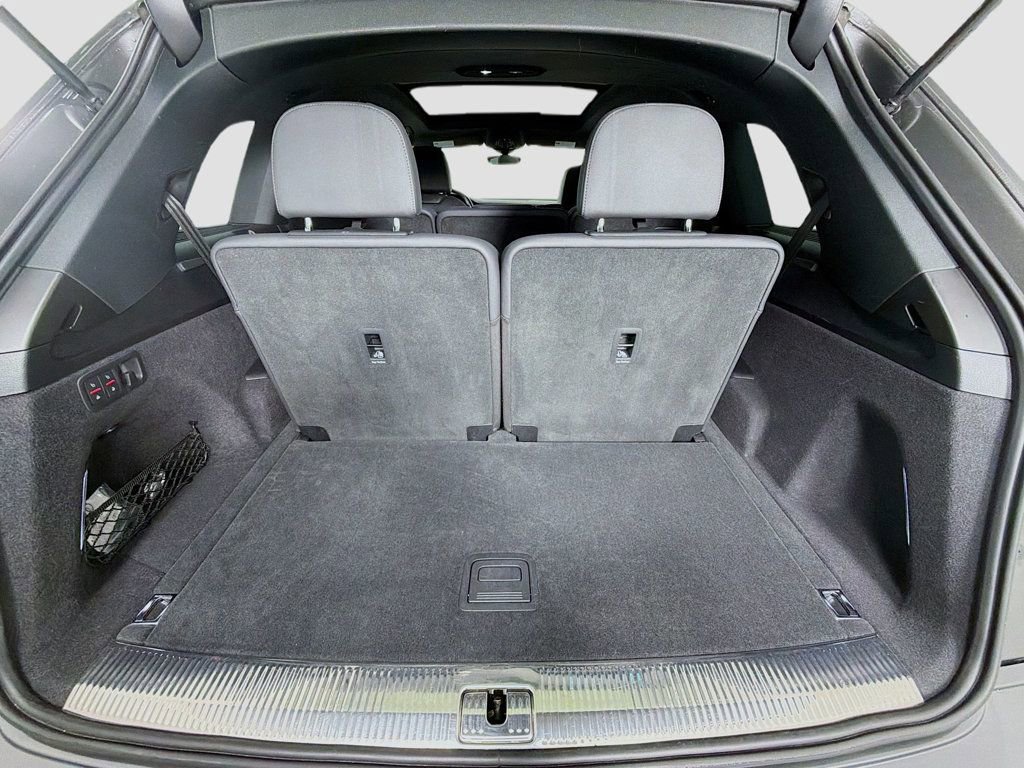 Used 2022 Audi Q7 3.0T Premium w/ Convenience Package image 35
