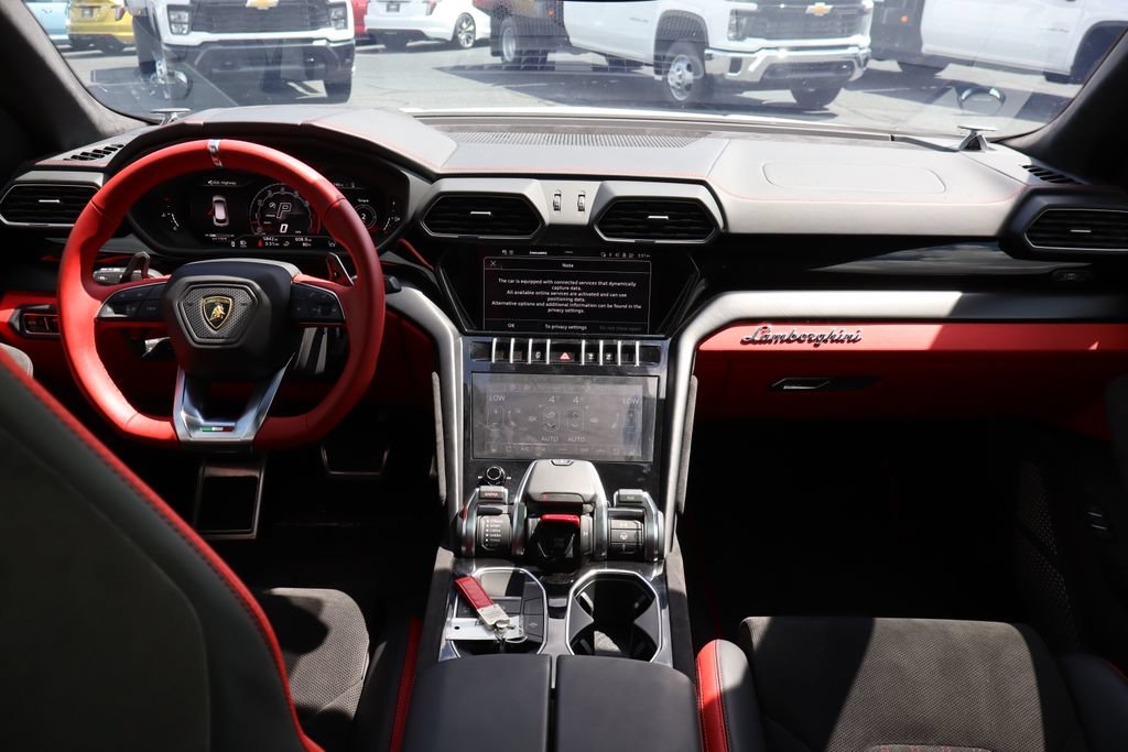 Used 2024 Lamborghini Urus S AWD/4WD image 19