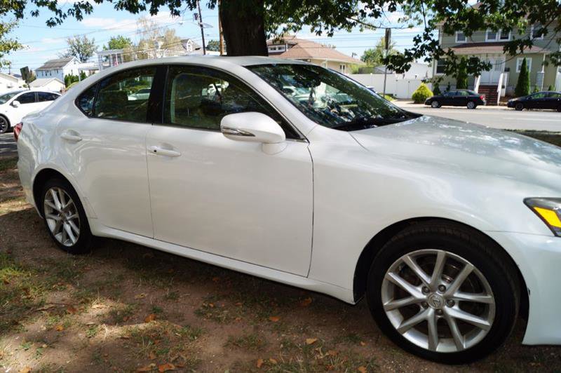 Used 2011 Lexus IS 250 AWD image 14