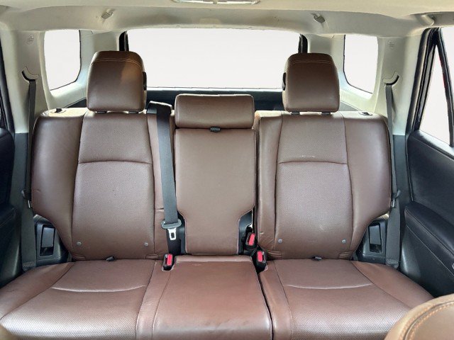 Used 2019 Toyota 4Runner Limited AWD/4WD image 6