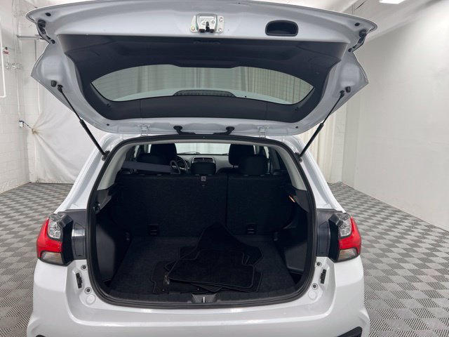 Used 2026 Mitsubishi Outlander Sport ES AWD/4WD image 8
